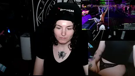 BrandiWRLD_999 webcam model stream image