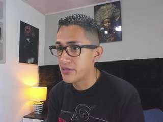 adam-walker1 webcam model stream image