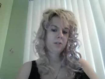 josiecaruso webcam model stream image