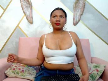 KeiraLuna webcam model stream image