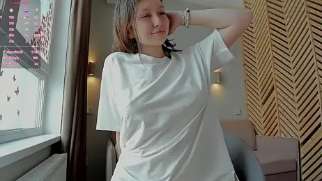 nerenuu_ webcam model stream image