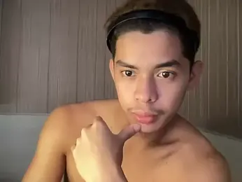 yourhotasian_jhonpol16 webcam model stream image