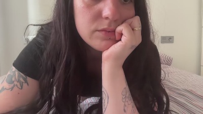 Rocii199819 webcam model stream image