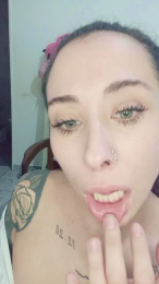 Maguitalunera webcam model stream image