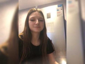 Sasha129900 webcam model stream image