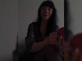 Lana-11 webcam model stream image