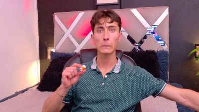 Ithan_Skin webcam model stream image