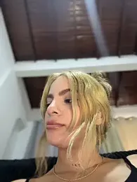 emiss_ webcam model stream image