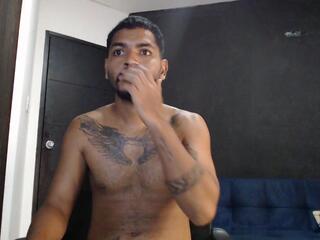 Lander Mendez webcam model stream image