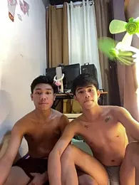 boynextdoor4uX webcam stripchat model stream image