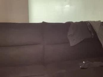 brokehungcollegeguy webcam model stream image