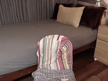 mysticofcum_ webcam model stream image