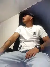 ojitos22 webcam model stream image