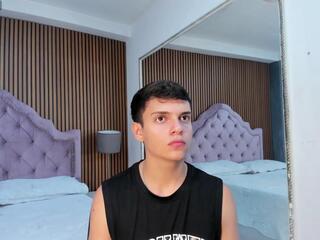 Jacob Miiler webcam model stream image