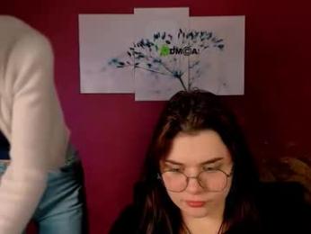 rina_glow webcam model stream image