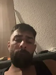 Shayan_021_Private webcam model stream image