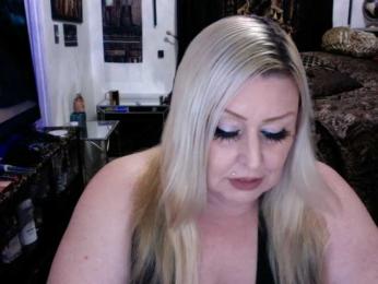 VixenEve webcam model stream image