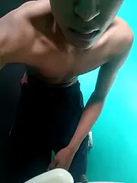 saik_03 webcam model stream image