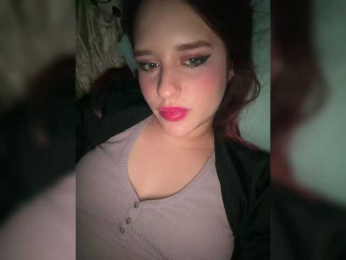 LollaDolly webcam model stream image