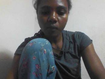 Cutie12 webcam model stream image