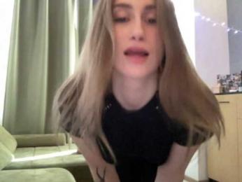 Walkiria19 webcam bongacams model stream image