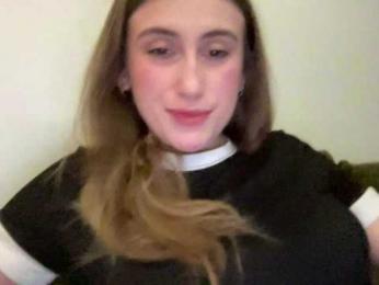 Walkiria19 webcam model stream image