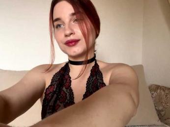 EmilyCroft webcam model stream image