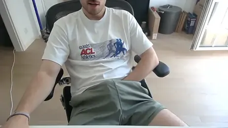 taallguyy_196 webcam model stream image