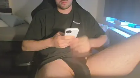 taallguyy_196 webcam model stream image