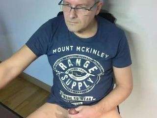 qpmario webcam camsoda model stream image