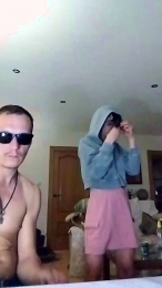 Klhalessy33 webcam model stream image