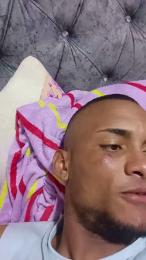 Lonopor webcam model stream image