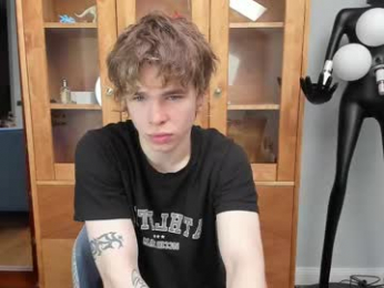 yen2025 webcam model stream image