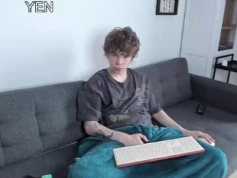yen2025 webcam model stream image