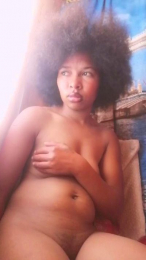 Daliah02 webcam model stream image