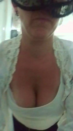 LuaFresh webcam model stream image