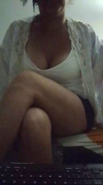 LuaFresh webcam model stream image
