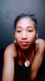 Chocomi webcam model stream image