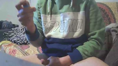 KTrashM webcam model stream image