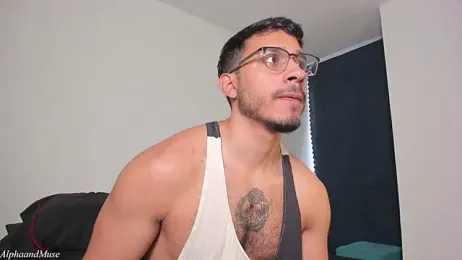 alphaandmuse webcam model stream image