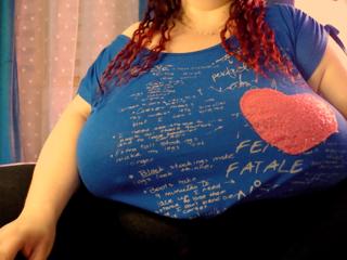Maya Bellee webcam model stream image