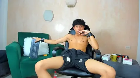 _taylor_black webcam model stream image