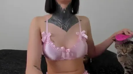 All_yours555 webcam model stream image