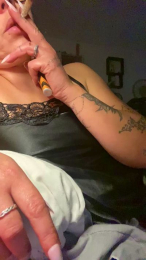 Plumehs webcam model stream image