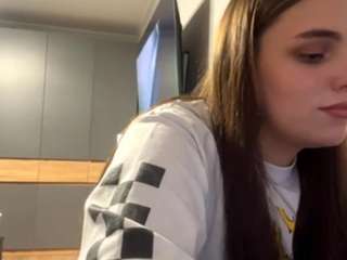 kayceemarchizano webcam model stream image