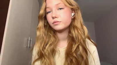 PilarColonna webcam cam4 model stream image