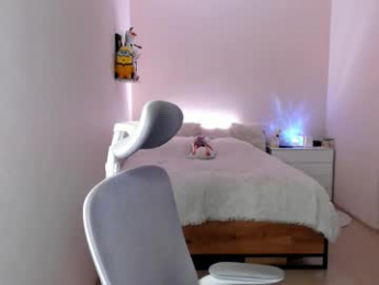 toohornyserj webcam chaturbate model stream image