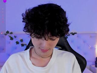 Elliot Soleil webcam model stream image
