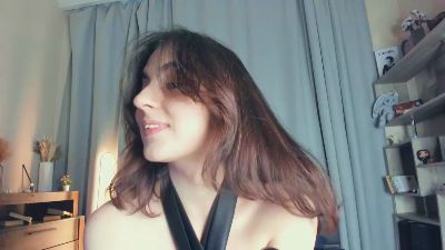 Xyour_rewardX webcam model stream image