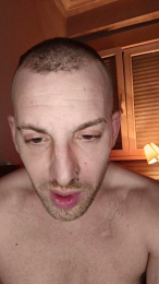 Din0saurio webcam model stream image